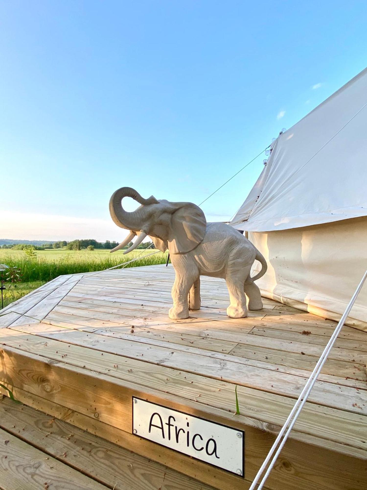 Soerby Glamping Hotel Klockrike Buitenkant foto